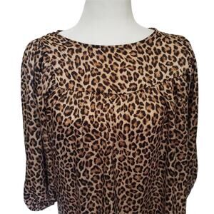 Everly Peasant Womens Top Size Small Leopard Print Bishop Sleeve Blouse Safari